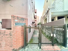 秀山コーポ目白台　201号室