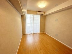 ファーストリアルタワー新宿　7階