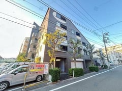 サラータ赤塚　202号室