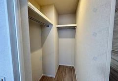 アデッソ新宿若松町　1101号室