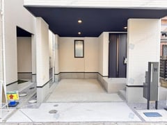 狛江市和泉本町11期1号棟　新築戸建