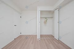 スパシエ新宿哲学堂公園　4階