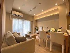 ストーク両国秀山　302号室
