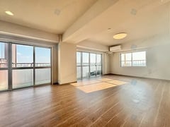トーエイ高井戸　1401号室