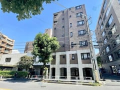 ウィステリアコート代官山 2階