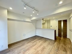 ハイツ赤坂　302号室