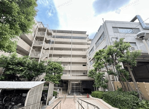 トーカンマンション加賀公園 301号室